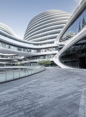 Christchurch business district — Business & Economy