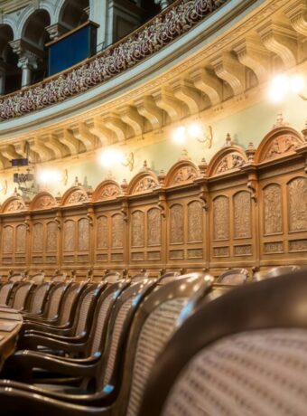 Queenstown tourism levy — Politics