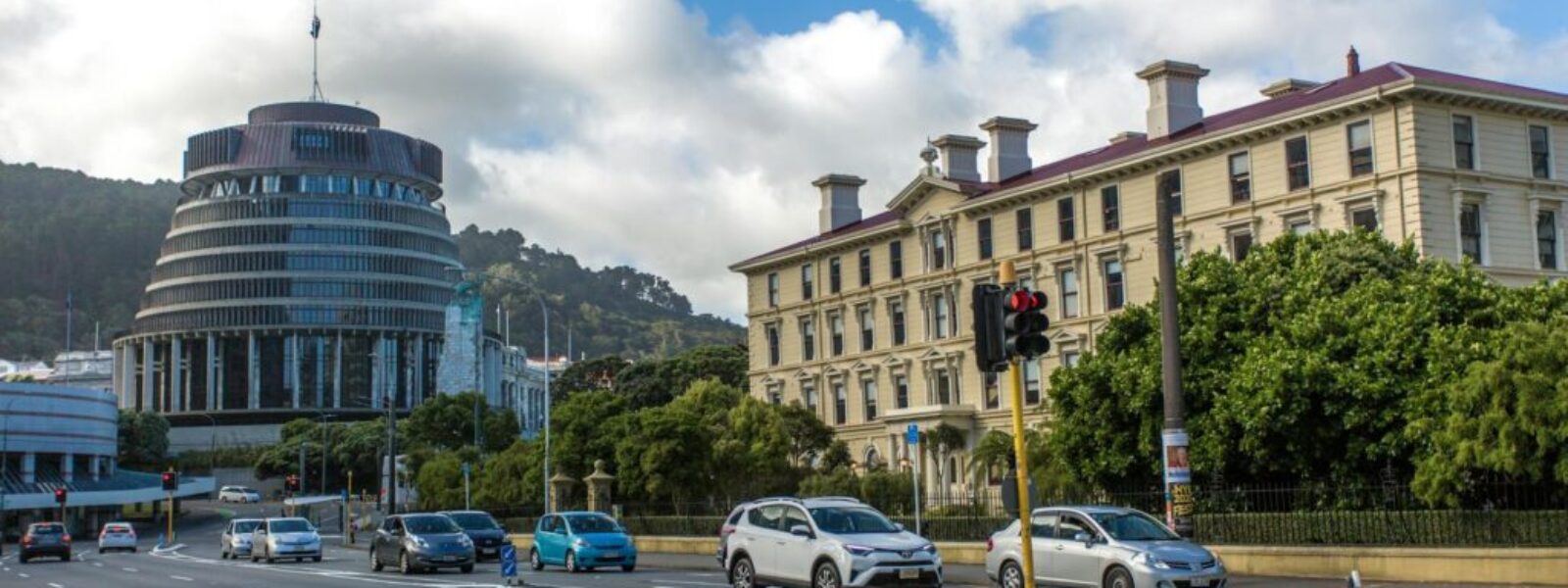 coalition government stability — Politics