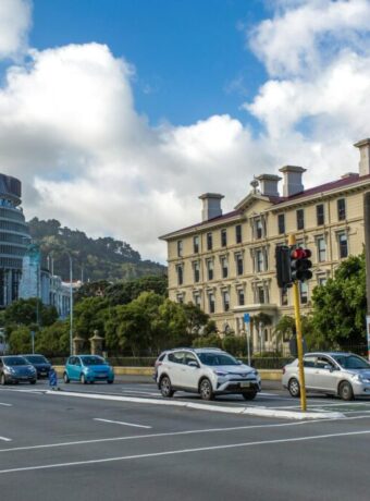 coalition government stability — Politics